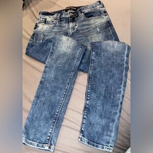 Express Ripped, Distressed Jean Legging Mid-rise size 2R.